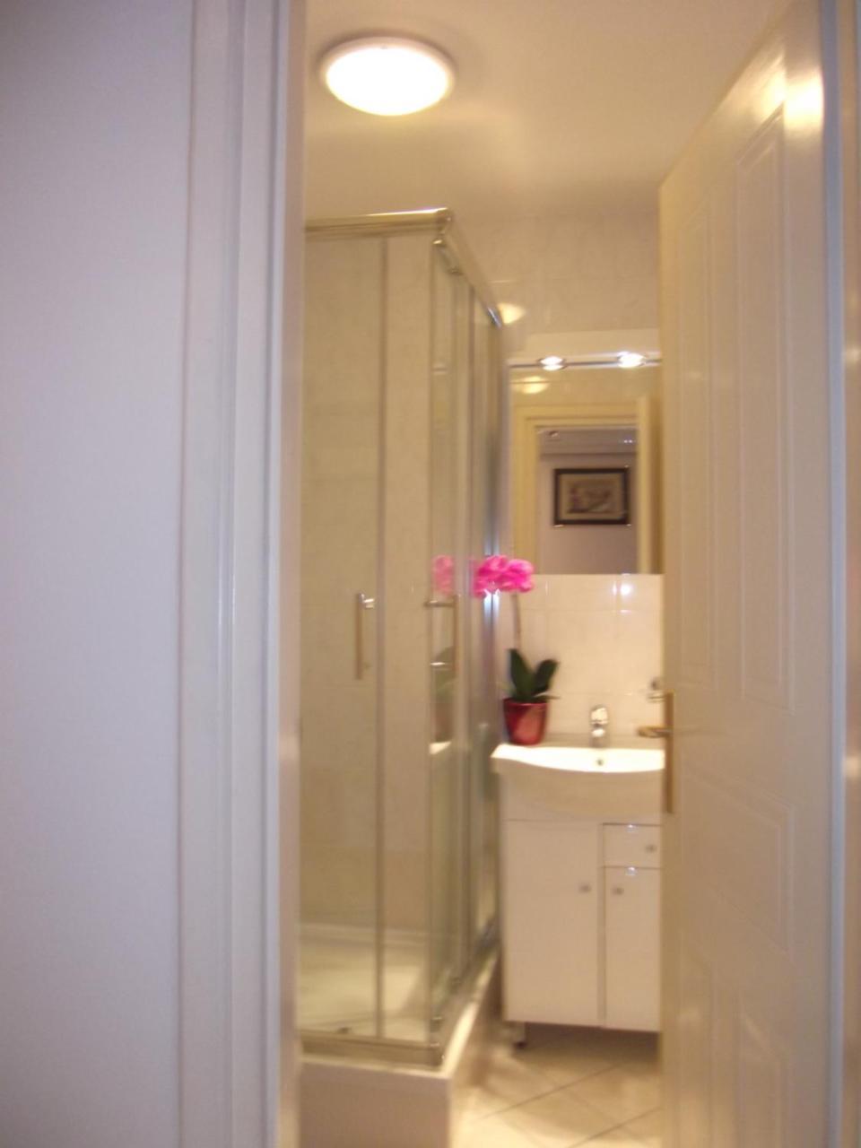Appartement Rozsa Apartman à Hévíz Extérieur photo