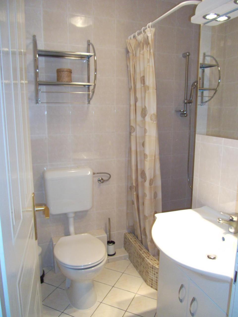 Appartement Rozsa Apartman à Hévíz Extérieur photo